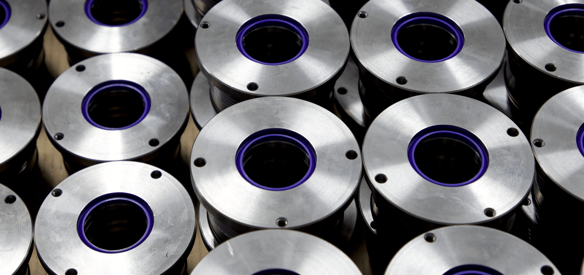 Energy Manufacturing Custom Hydraulic Cylinders-min Energy Manufacturing Custom Hydraulic Cylinders-min